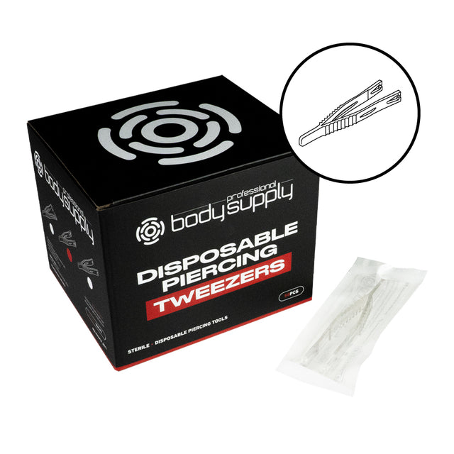 Pinza desechable estéril BodySupply - Punta triangular abierta (50 unidades)